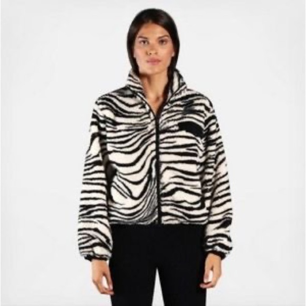 REVOLVE x Plush Stay Warm & Cozy Zebra Sherpa Teddy Jacket Size Small.